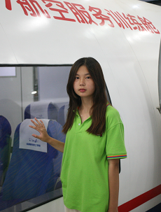 四川新华电脑学院新生故事