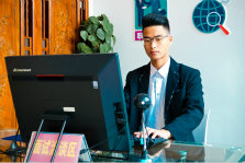 <b>如果你遇见过四川新华,其他学校都变成将就</b>