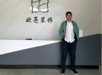 <b>庸俗梦想的设计师—我是别人眼中的凤凰男</b>
