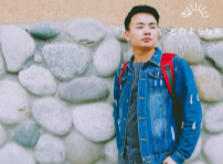 <b>你若坚持，总会遇上庆典 你若精彩 天自安排</b>