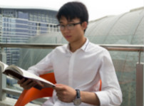 <b>只有全力以赴,梦想才能起飞</b>