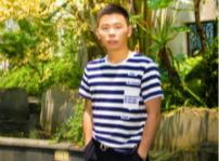 <b>一条路走到底，用一颗创业赤子心来成全自己</b>