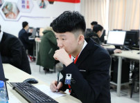 <b>“新华澜庭集杯”互联网职业技能大赛盛大启幕</b>