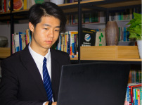 <b>“新华·澜庭集杯”互联网职业技能大赛获奖学生接受采访</b>