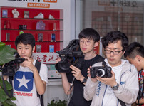 <b>“匠心实力·质敬品牌”百家媒体新华行带你看点不一样的！</b>