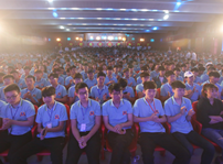 <b>新华互联网科技五大特色专业共建学院解读：为新时代创技能人才打造最好的成</b>