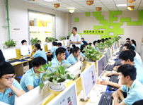 <b> 【媒体关注】新华电脑学费是多少?相比其他学校有什么优势?</b>