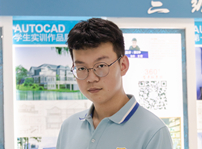 <b>张铭峰:大家都很优秀,我没理由落后</b>