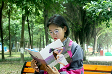 <b>优秀学子|张悦:未来不将就,在新华遇见更好的自己</b>