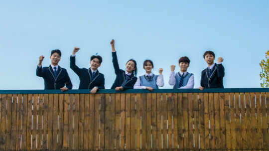 <b>好学校、好专业、好就业才是择校标准！</b>