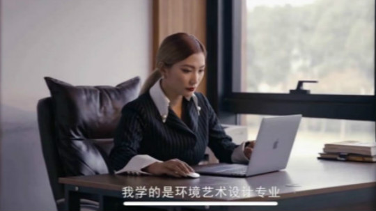 <b>人人出彩，新华让我走的更远！</b>