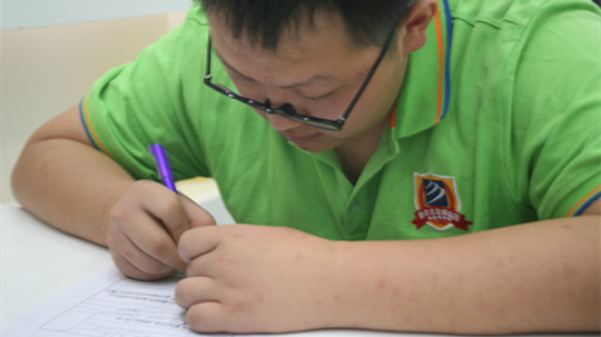<b>新生学子|登峰造极，德才并育</b>