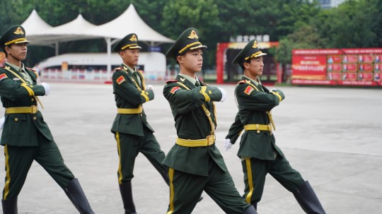 新华国旗护卫队|青春与国旗同在！