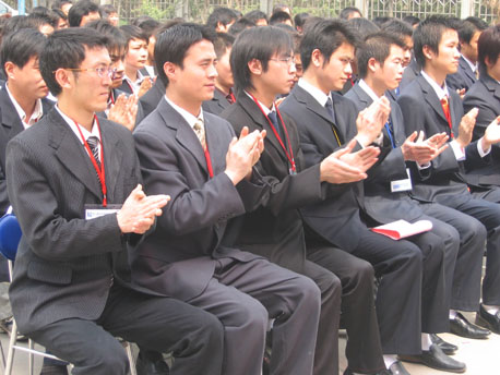 热烈庆祝电子科技大学网络教育学院新华电脑