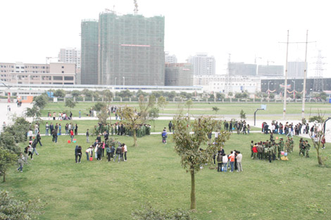 我为新华添绿色--四川新华电脑学校首届植树节活动圆满结束