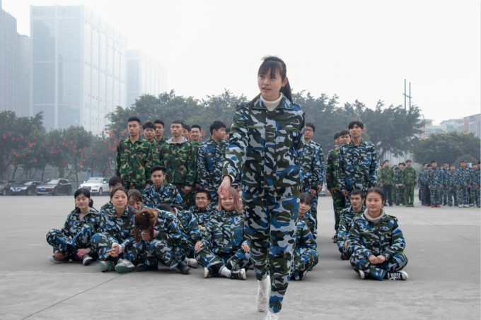 只因对知识的渴求,所以她来了