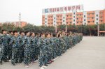 <b>军训会操表演，青春与奋进的完美结合！</b>