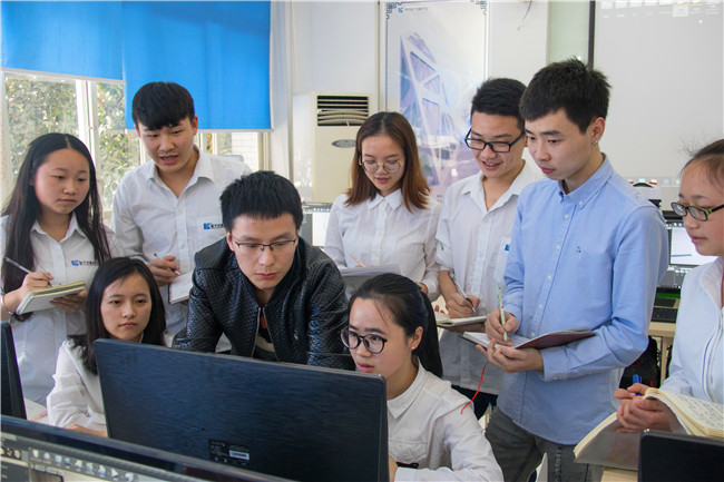 企业项目实训,VR技术大咖空降课堂