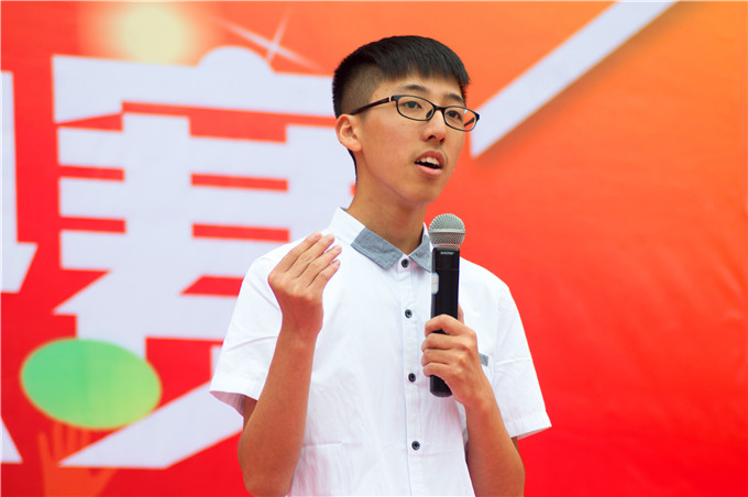 第七届职业生涯演讲比赛圆满落幕