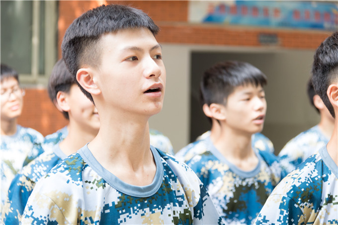 歌声嘹亮,唱响17级秋季第一批新生军训