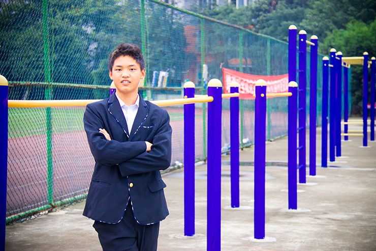 学校环镜不错,实践课程很多