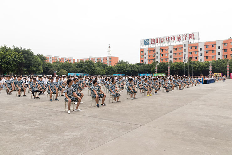 你与同学的差距,并不只是能力