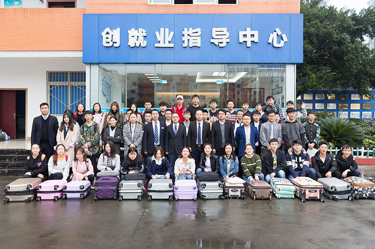 提升核心竞争力,我院两专业学子前往企业参加实训