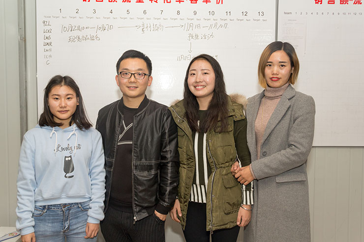 青春在奋斗中闪光 成功学子就业双十一回访