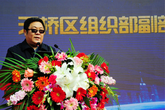 校企合作谋发展,人才抢定谱新篇