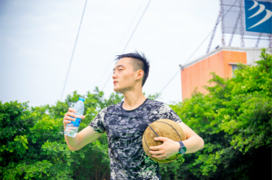 彭辉:谁的少年不躁动!