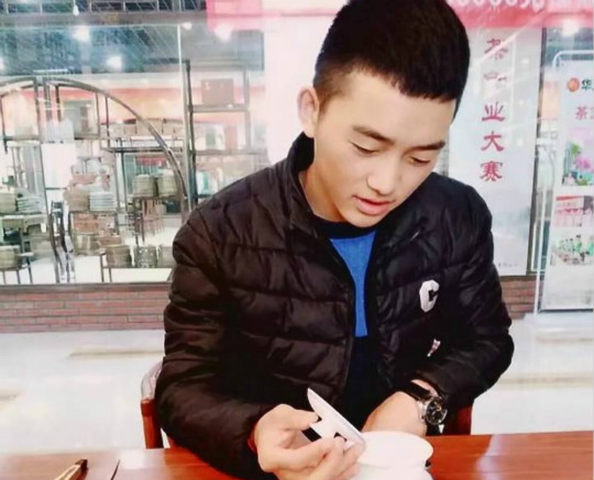 他用前半生读懂了我,我用后半生赠你们岁月静好