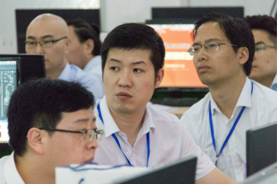 新华互联网科技2018暑期VR师资培训之:让VR在课堂上诞生