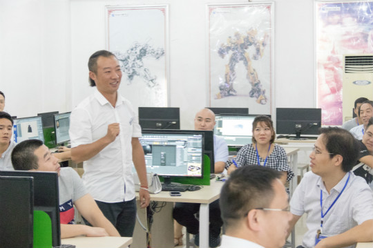 新华互联网科技2018暑期VR师资培训之:为梦出征