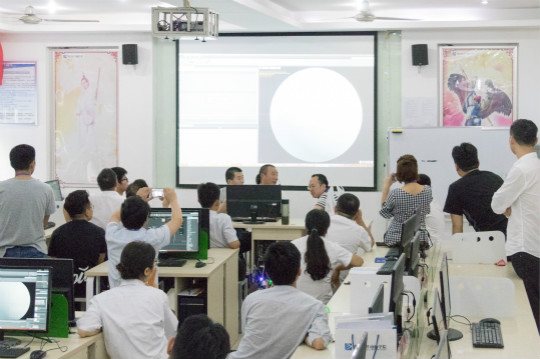 新华互联网科技2018暑期VR师资培训之:为梦出征