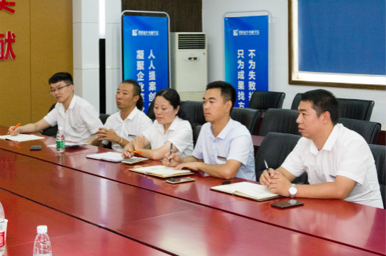 VR师资培训户外拓展训练我们是认真的