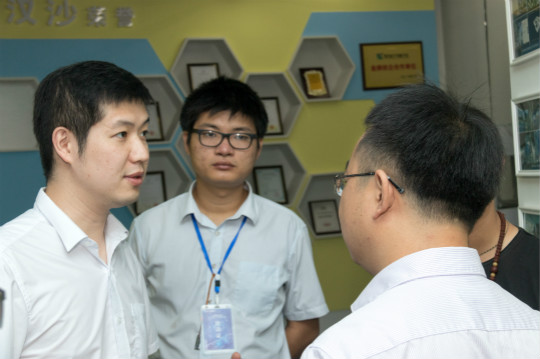 新华互联网科技VR师资培训日志:名企参观体验