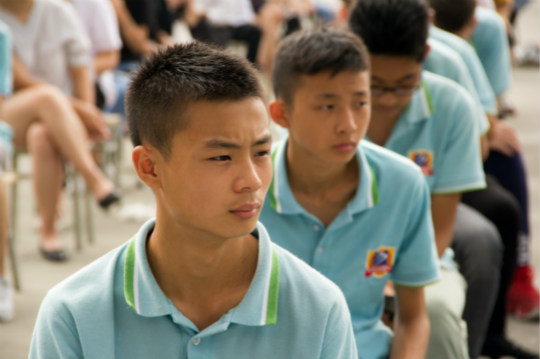 十年归来,仍是少年 新华教育三十周年华诞之际荣誉校友齐聚母校