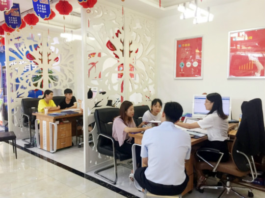 追梦的路上,姐妹携手走进四川新华