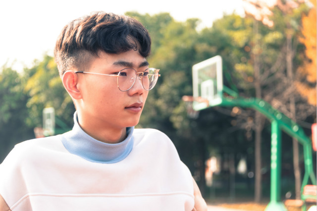 一见钟情的电竞见之不忘,思之如狂