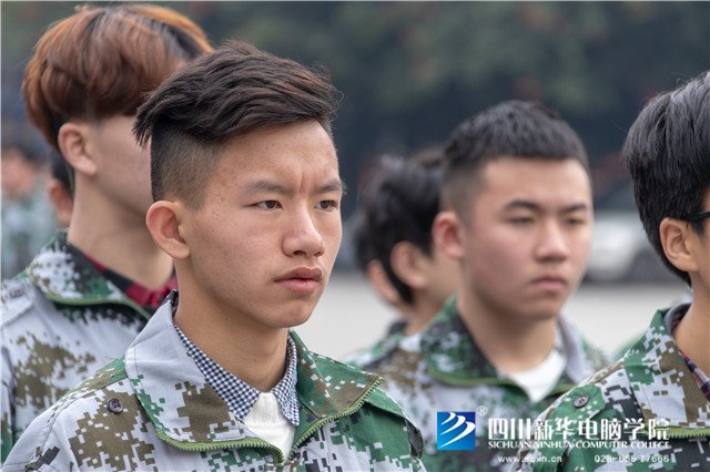 2019级新生军训:激扬的青春,是奋进的号角