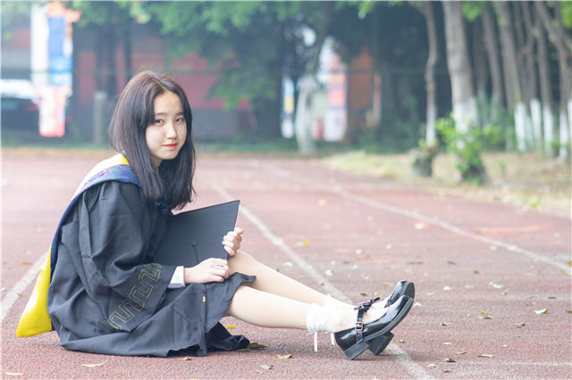 最美毕业季|此去繁花似锦,归来仍是少年!
