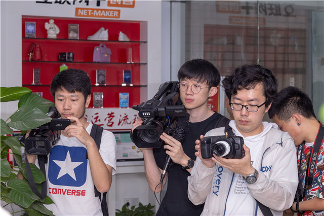 “匠心实力·质敬品牌”百家媒体新华行带你看点不一样的!
