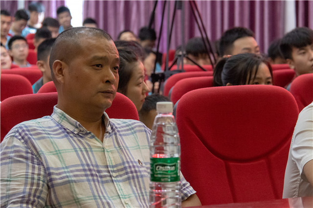结课答辩分享会:四川新华B阶段结课答辩完美结束?