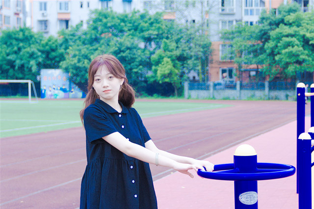 看问题少女如何走位上分!