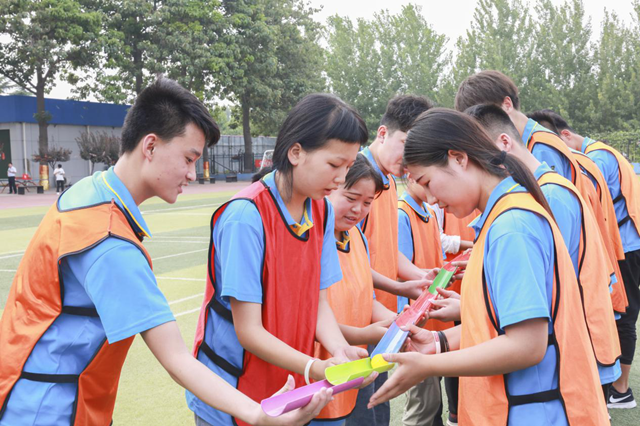 技能+学历+素养 新华专注培养高素质高技能人才