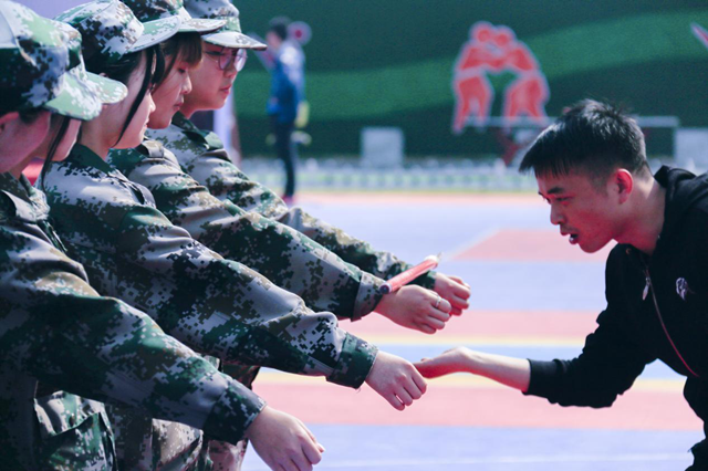 【媒体关注】新华培养学生良好行为习惯 既成才更成人