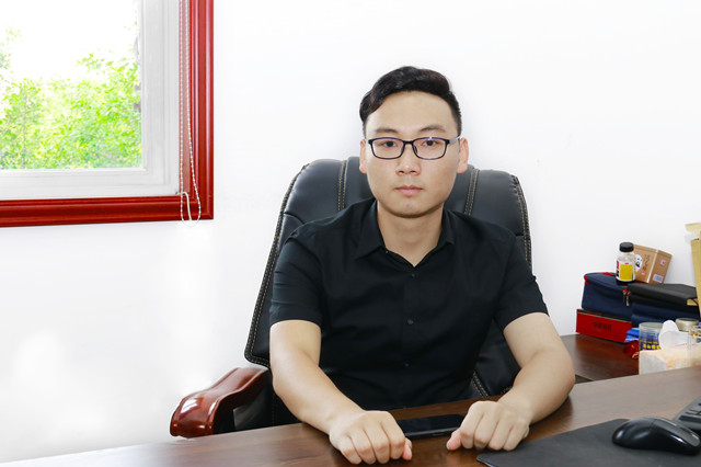 成功学子蒋潘:毕业五年身家千万,难忘母校情谊