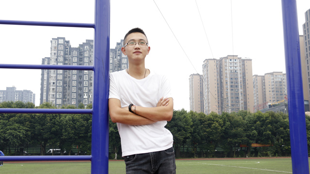 优秀学子|李郑杰:耀眼成绩来自实力+努力