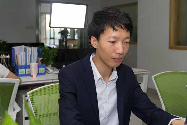 大学毕业后来新华学软件开发