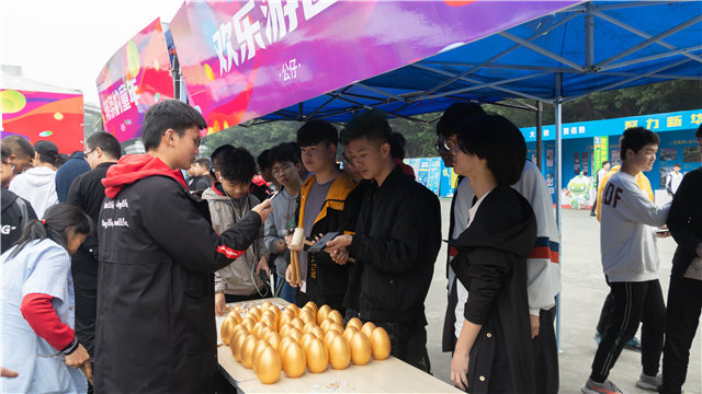 越专业越出色|四川新华双11校园购物节火力全开